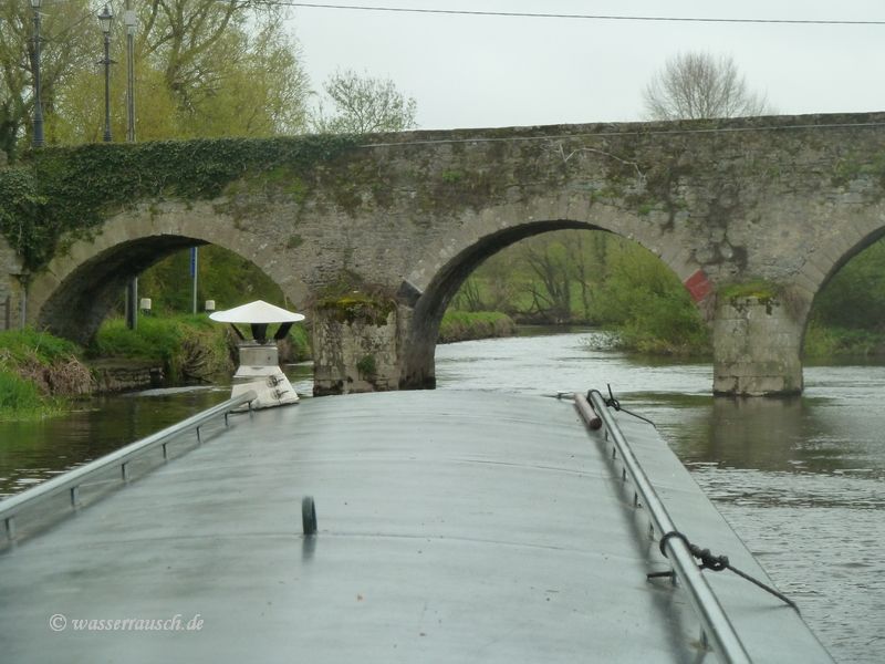 Bridge at Goresbridge