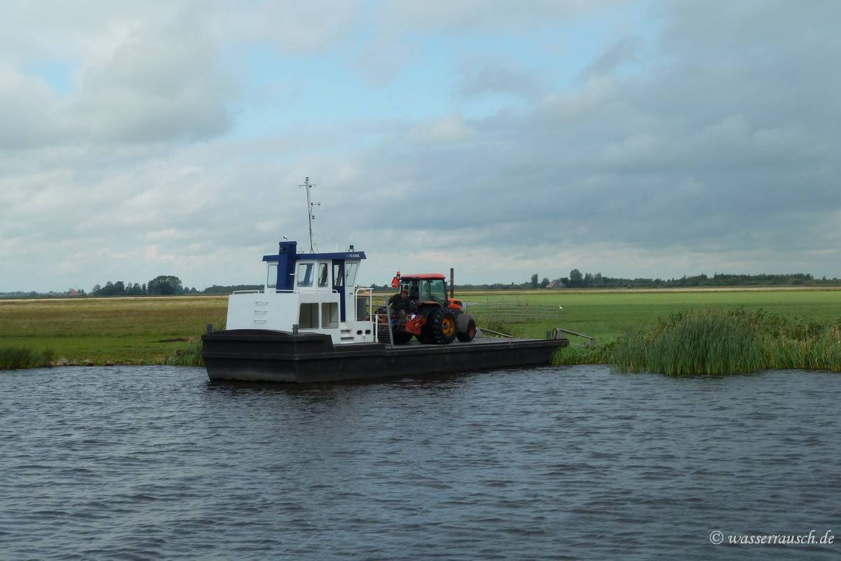 Tractor ferry