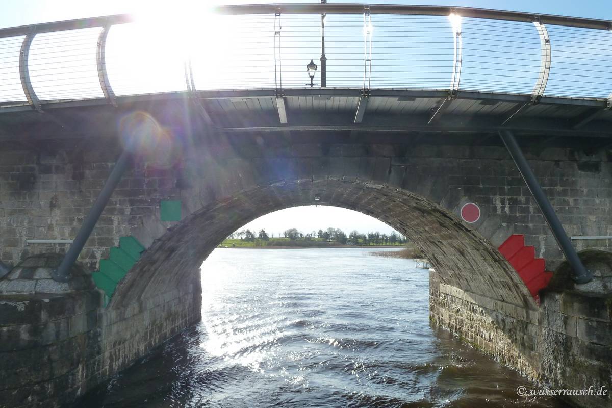 Carrick-on-Shannon bridge